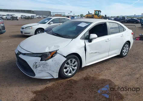 2020 Toyota Corolla Le z USA, uszkodzony, nr VIN 5YFEPRAE9LP027675